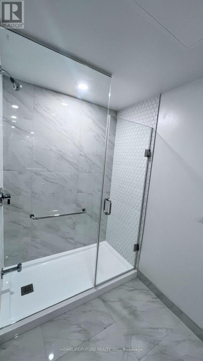 826 - 8 Cedarland Drive, Markham, Ontario  L6G 0H4 - Photo 11 - N12841418