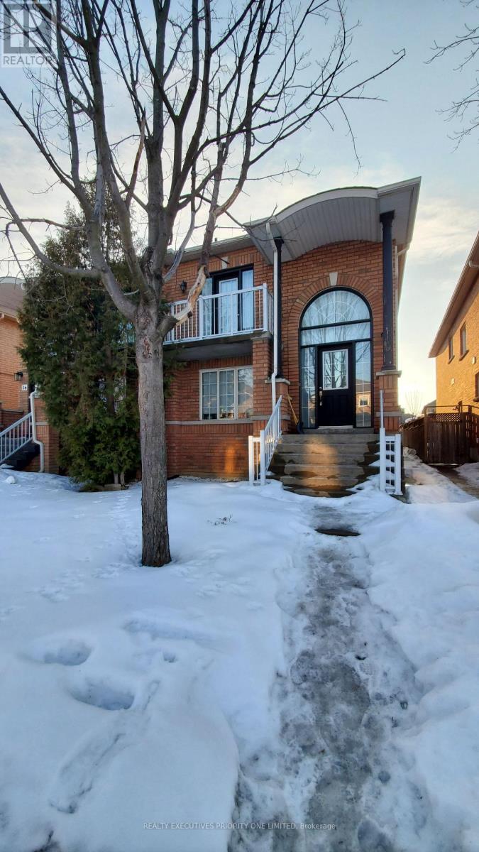 UPPER FLOOR - 18 ED QUIGG WAY, Vaughan, Ontario