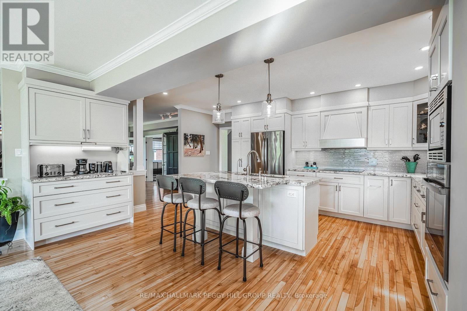 150 Collingwood Street, Barrie, Ontario  L4M 5M3 - Photo 7 - S12841370