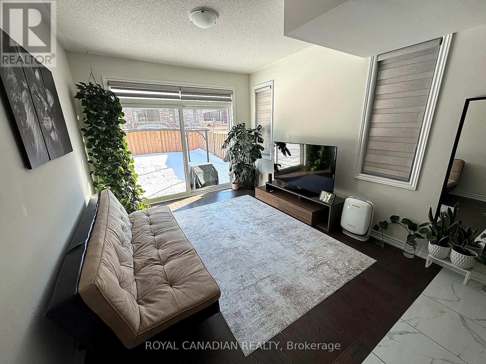 Main - 9 Bannister Road, Barrie, Ontario  L9J 0L4 - Photo 5 - S12841464