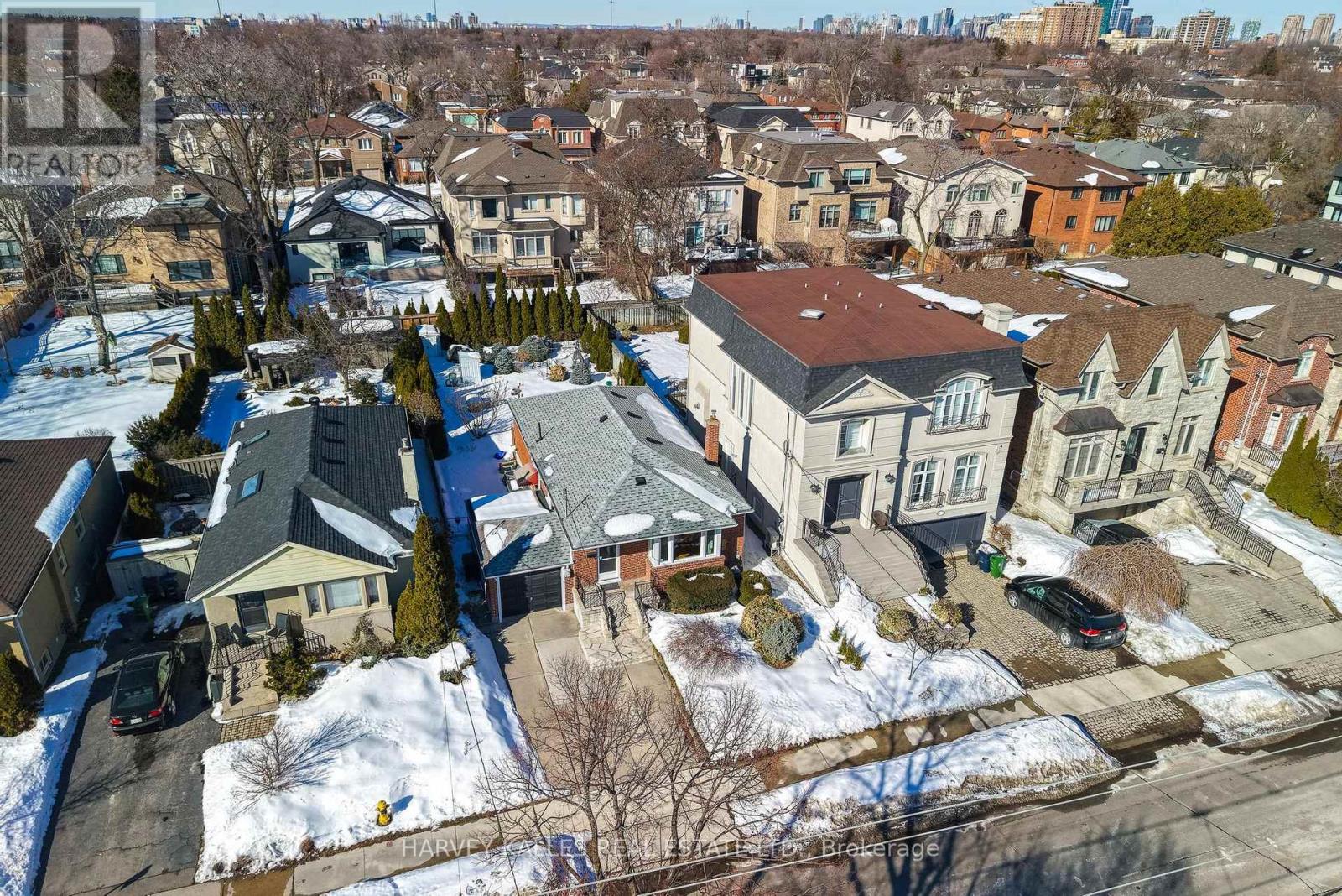 380 Brooke Avenue, Toronto, Ontario  M5M 2L6 - Photo 1 - C12840142