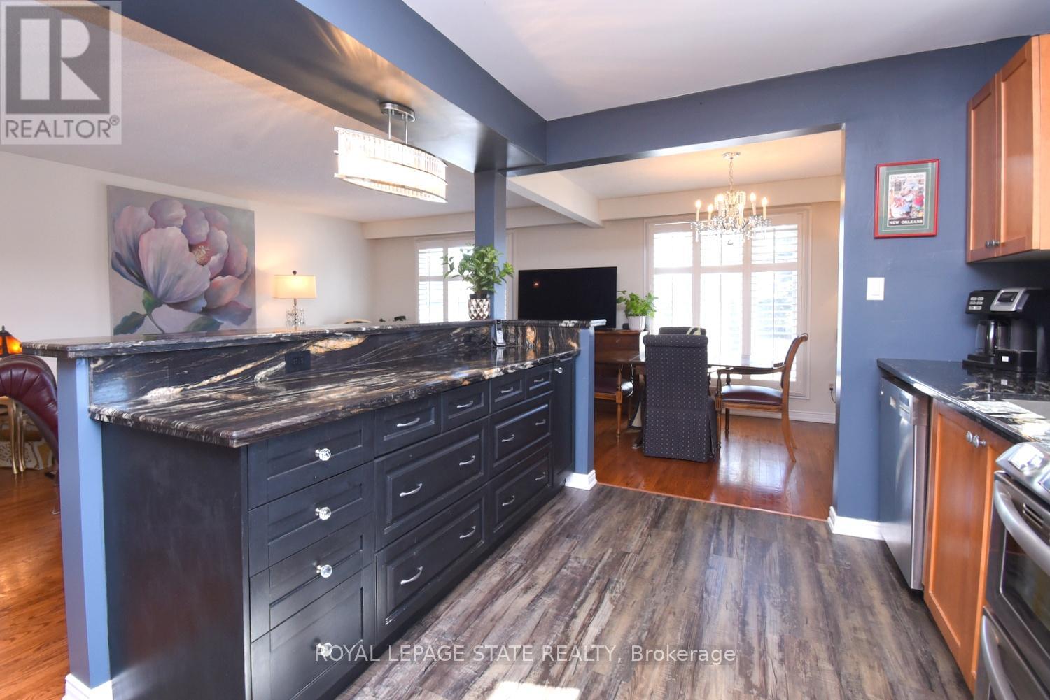 158 Clifton Downs Road, Hamilton, Ontario  L9C 2P6 - Photo 14 - X12840664