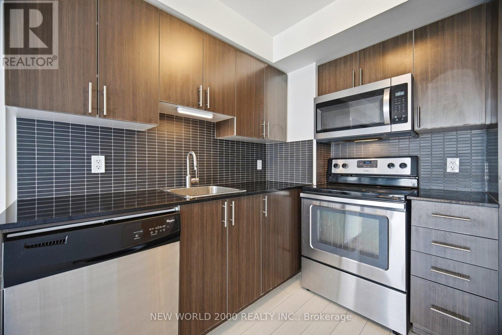2424 - 2 Eva Road, Toronto, Ontario M9C 0A9 - Photo 12 - W12841384