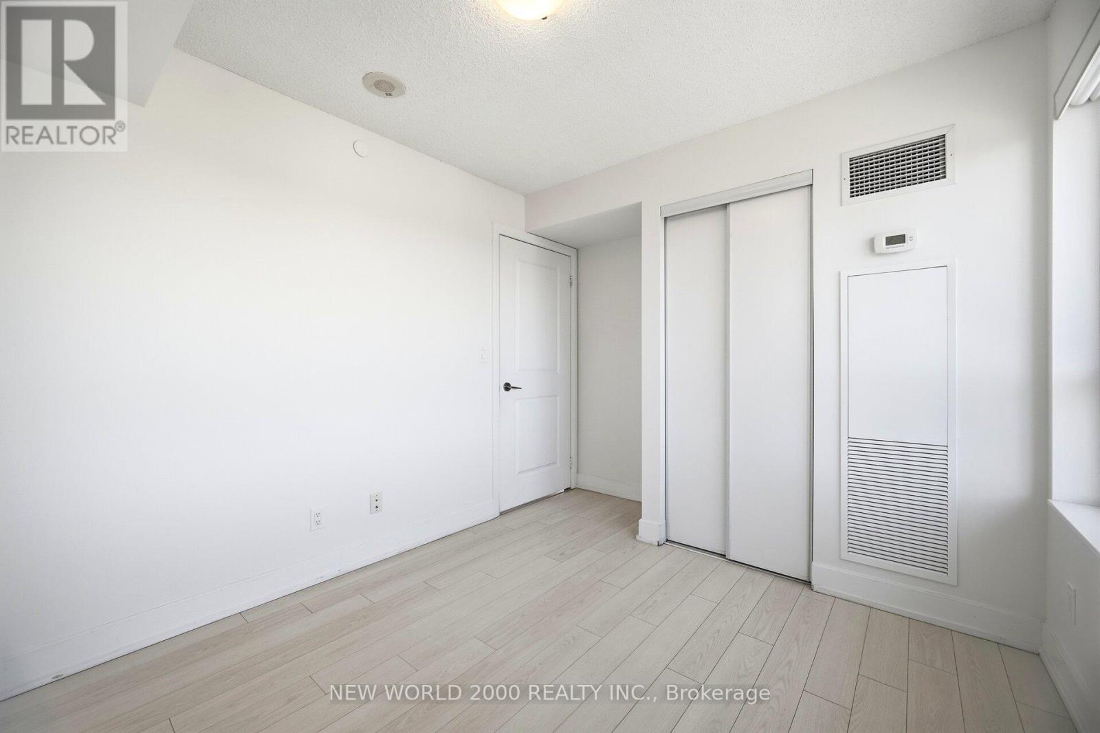 2424 - 2 Eva Road, Toronto, Ontario M9C 0A9 - Photo 28 - W12841384