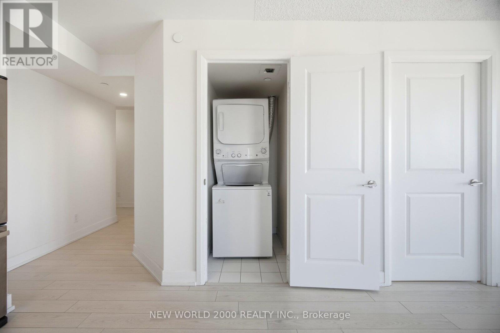 2424 - 2 Eva Road, Toronto, Ontario M9C 0A9 - Photo 30 - W12841384