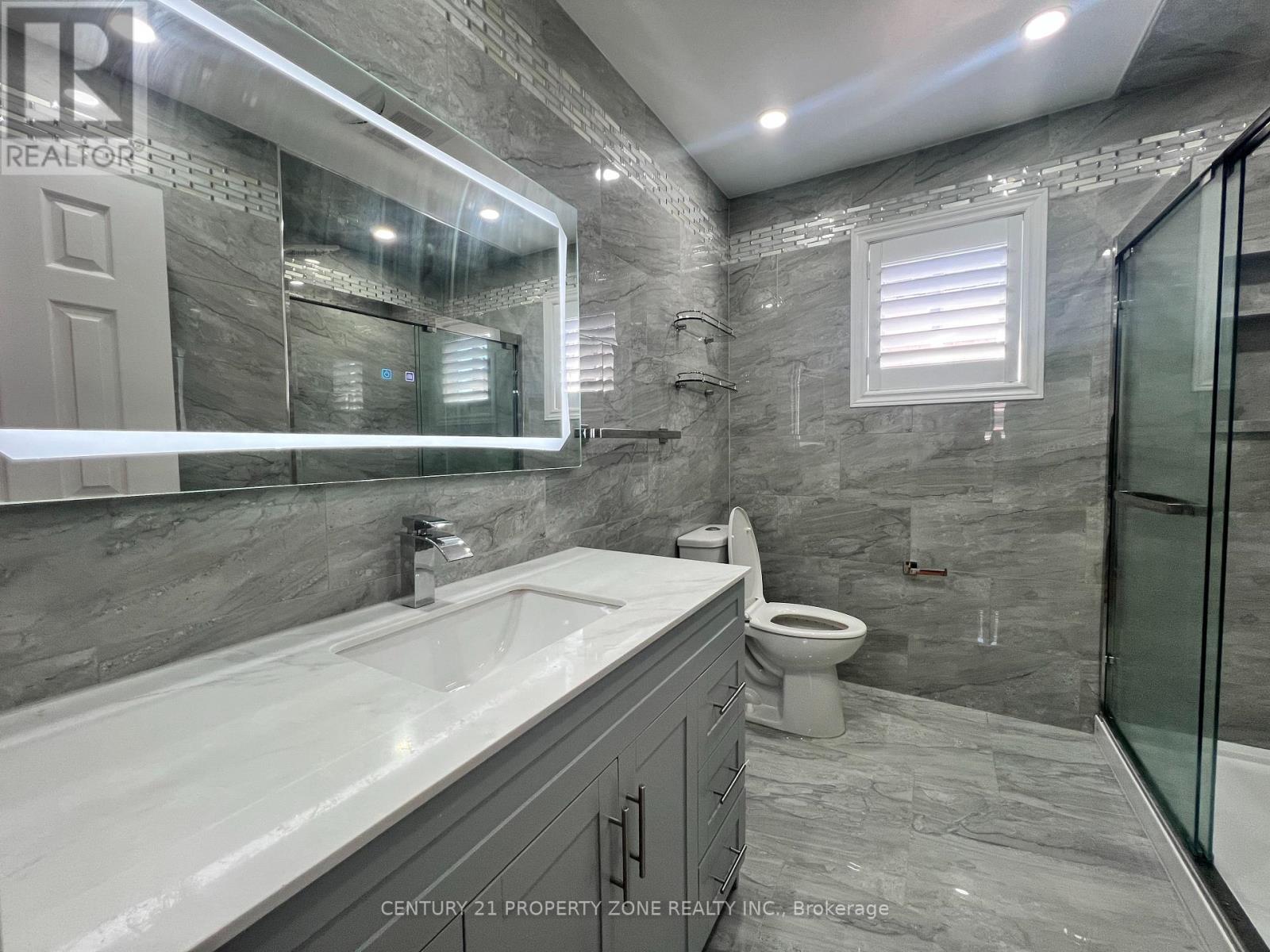 30 Gold Park Place, Brampton, Ontario  L7A 2E2 - Photo 13 - W12841392