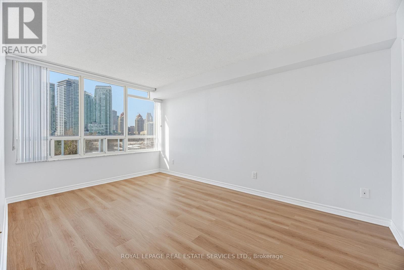 604 - 285 Enfield Place, Mississauga, Ontario L5B 3Y6 - Photo 29 - W12841406