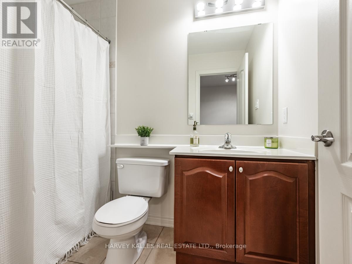 42 Rosewood Avenue, Mississauga, Ontario  L5G 4W3 - Photo 30 - W12841414