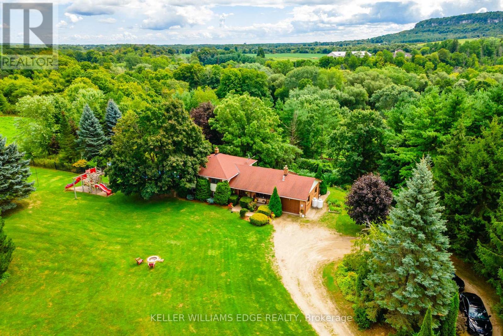 6101 Walkers Line, Burlington, Ontario  L7M 0R2 - Photo 1 - W12841420