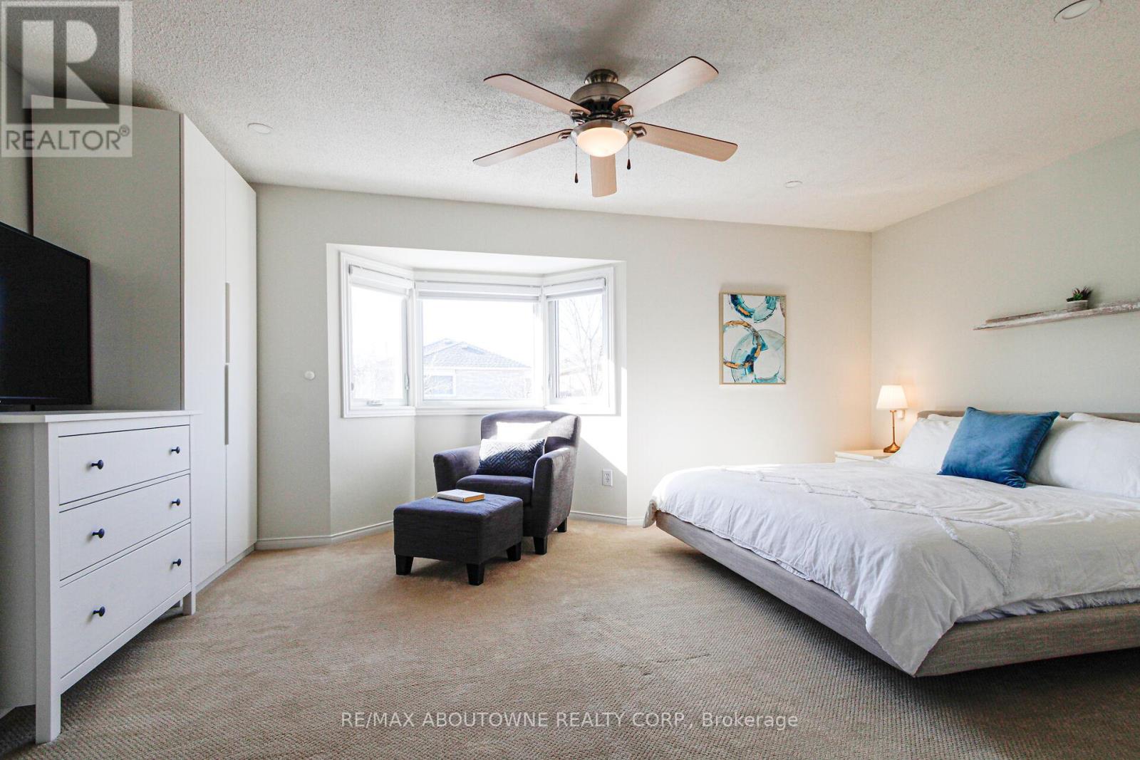 3845 Cedar Hedge Rise, Mississauga, Ontario  L5N 6X2 - Photo 31 - W12841434