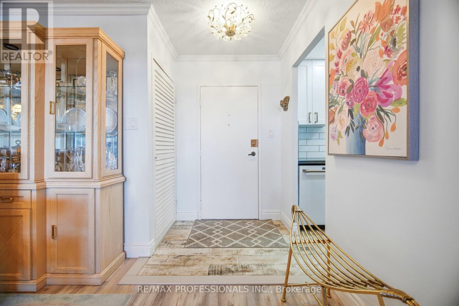 705 - 299 Mill Road, Toronto, Ontario  M9C 4V9 - Photo 8 - W12841442