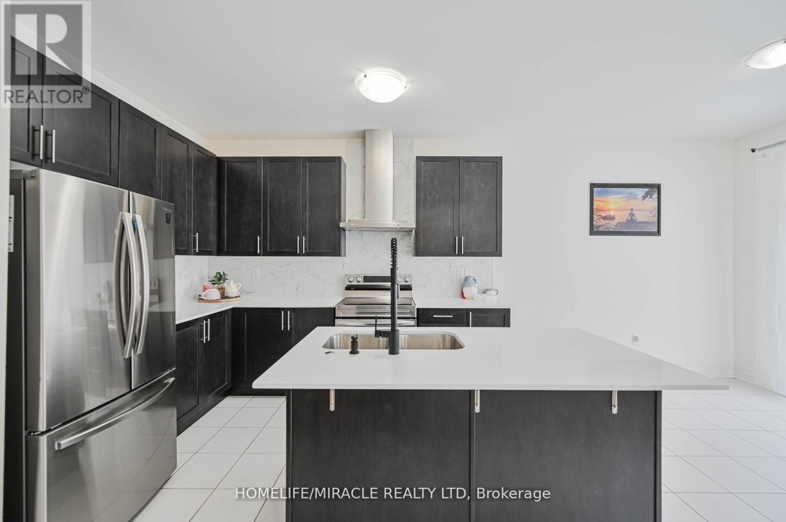 42 Truffle Court, Brampton, Ontario  L7A 5A6 - Photo 14 - W12841448