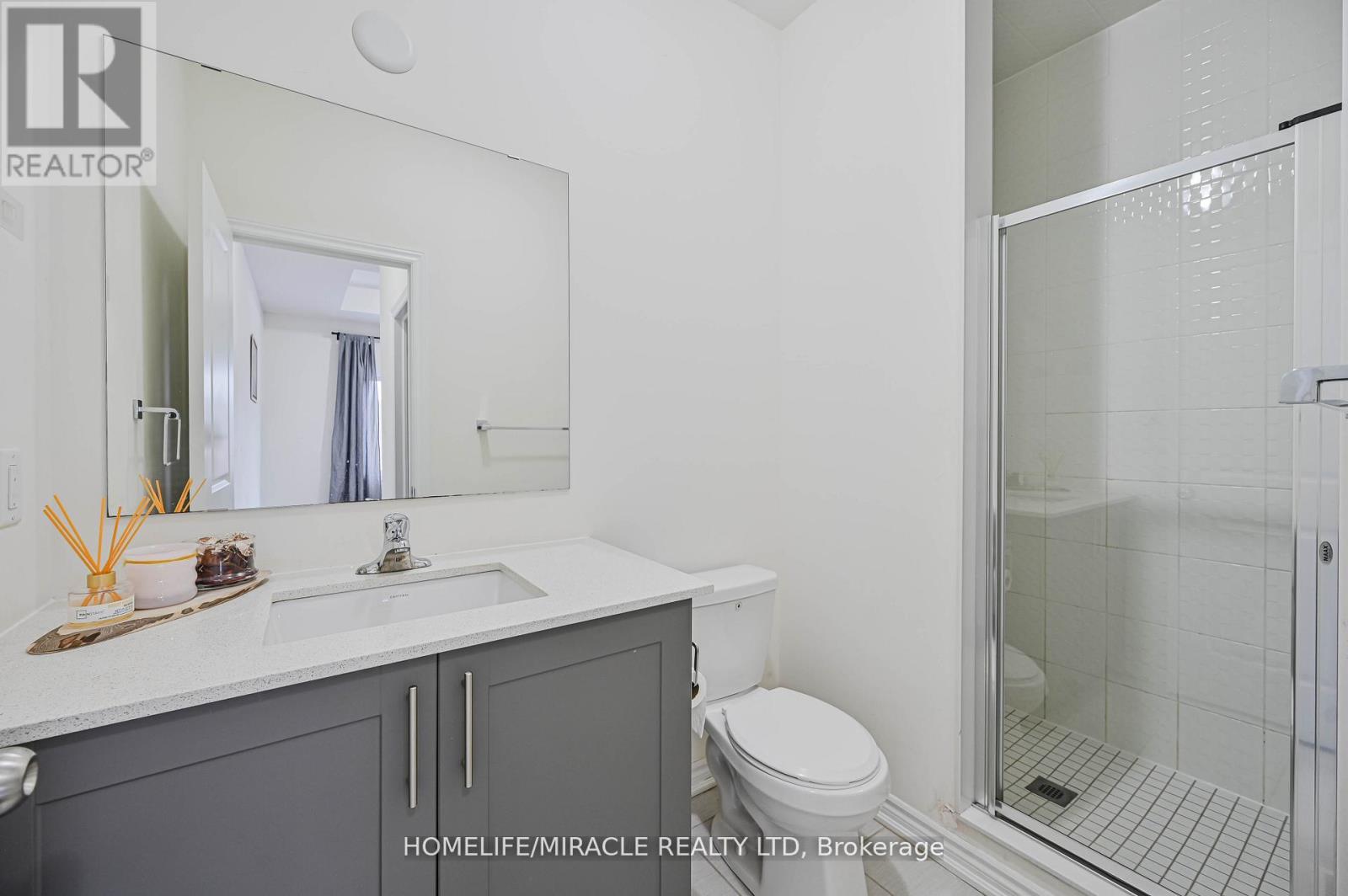 42 Truffle Court, Brampton, Ontario  L7A 5A6 - Photo 22 - W12841448