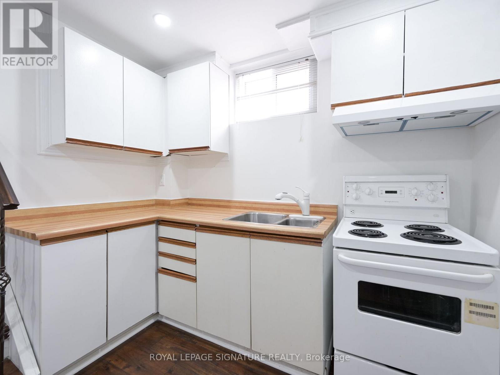 Lower - 26 Peterson Court, Brampton, Ontario  L6Z 1K6 - Photo 17 - W12841544