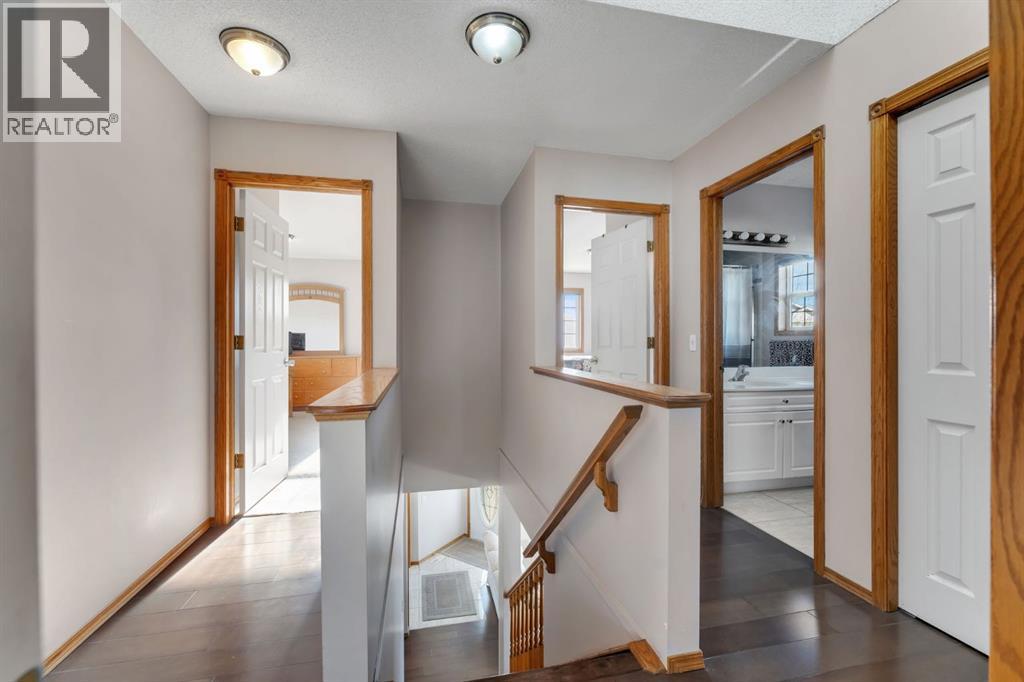 717 Coral Springs Boulevard Ne, Calgary, Alberta  T3J 3T4 - Photo 23 - A2229232