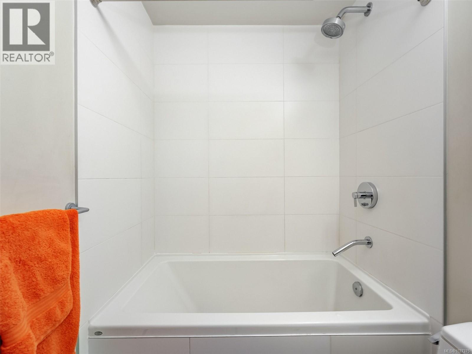 309 601 Herald St, Victoria, British Columbia  V8W 1S8 - Photo 16 - 1027375