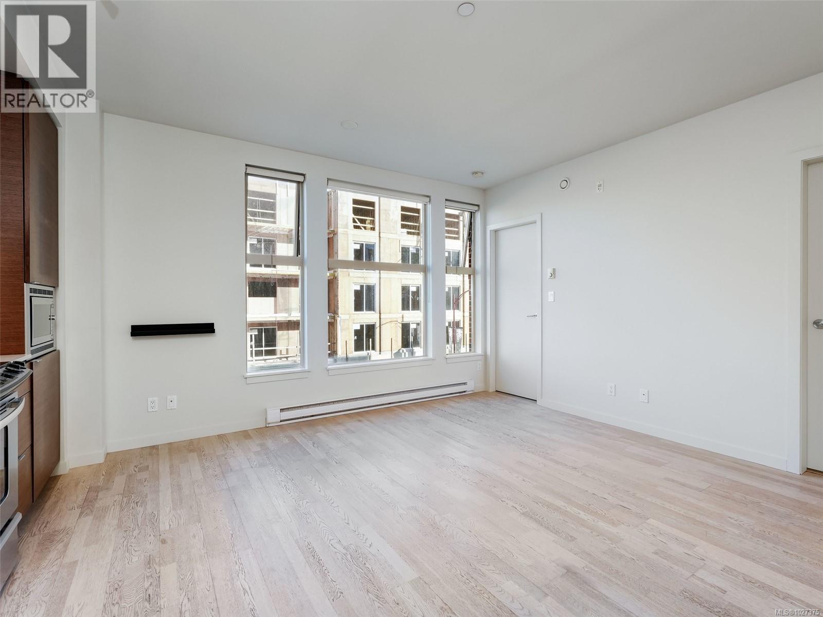 309 601 Herald St, Victoria, British Columbia  V8W 1S8 - Photo 5 - 1027375