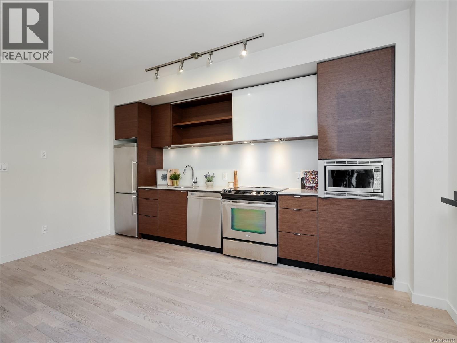 309 601 Herald St, Victoria, British Columbia  V8W 1S8 - Photo 10 - 1027375