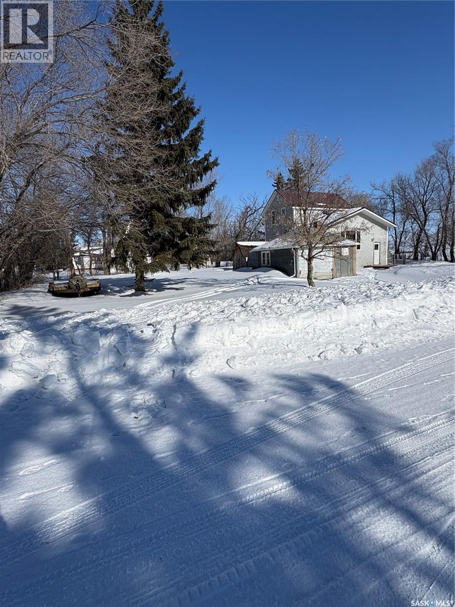 708 Qu'appelle AVENUE, abernethy, Saskatchewan