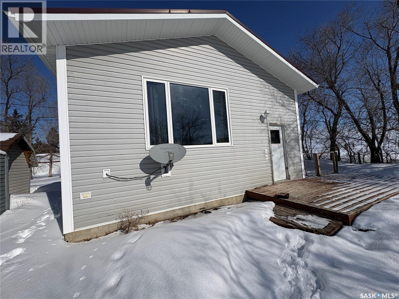 708 Qu'appelle Avenue, Abernethy, Saskatchewan  S0A 0A0 - Photo 2 - SK029644