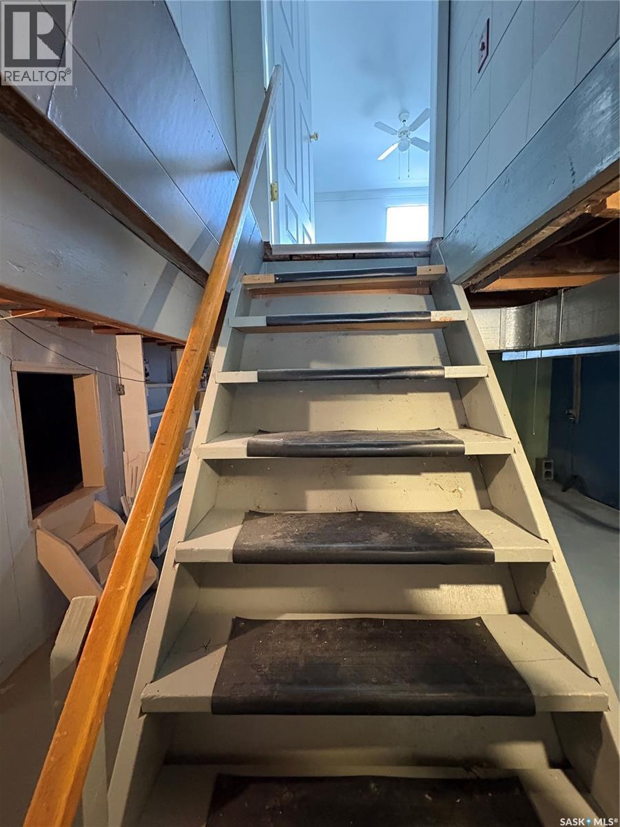 708 Qu'appelle Avenue, Abernethy, Saskatchewan  S0A 0A0 - Photo 21 - SK029644