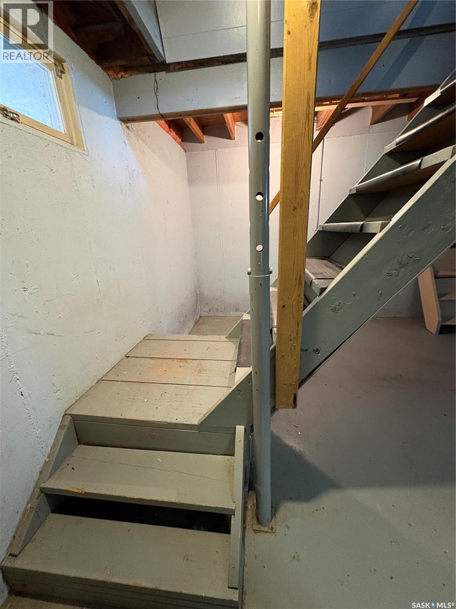 708 Qu'appelle Avenue, Abernethy, Saskatchewan  S0A 0A0 - Photo 22 - SK029644