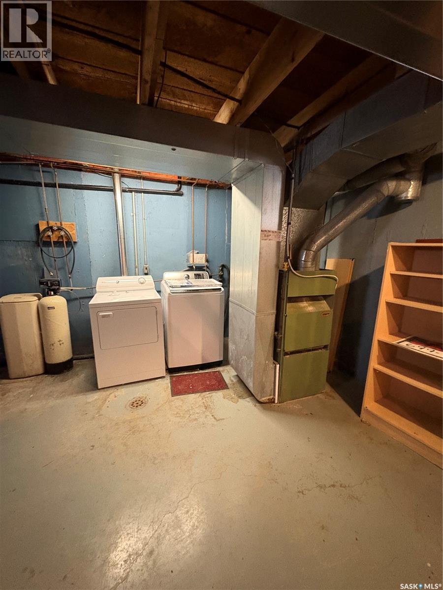 708 Qu'appelle Avenue, Abernethy, Saskatchewan  S0A 0A0 - Photo 25 - SK029644