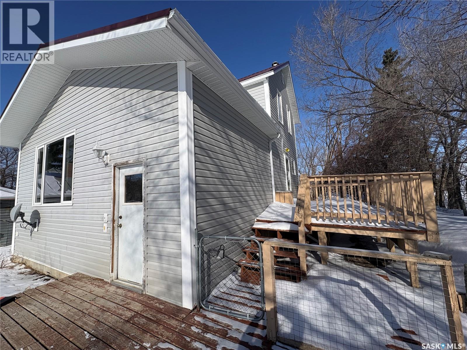 708 Qu'appelle Avenue, Abernethy, Saskatchewan  S0A 0A0 - Photo 3 - SK029644