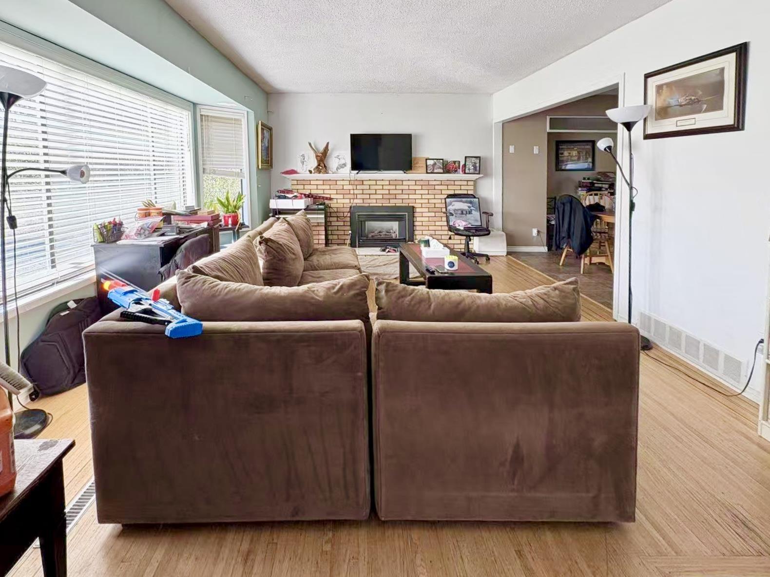 11074 146 Street, Surrey, British Columbia  V3R 3V1 - Photo 4 - R3094267