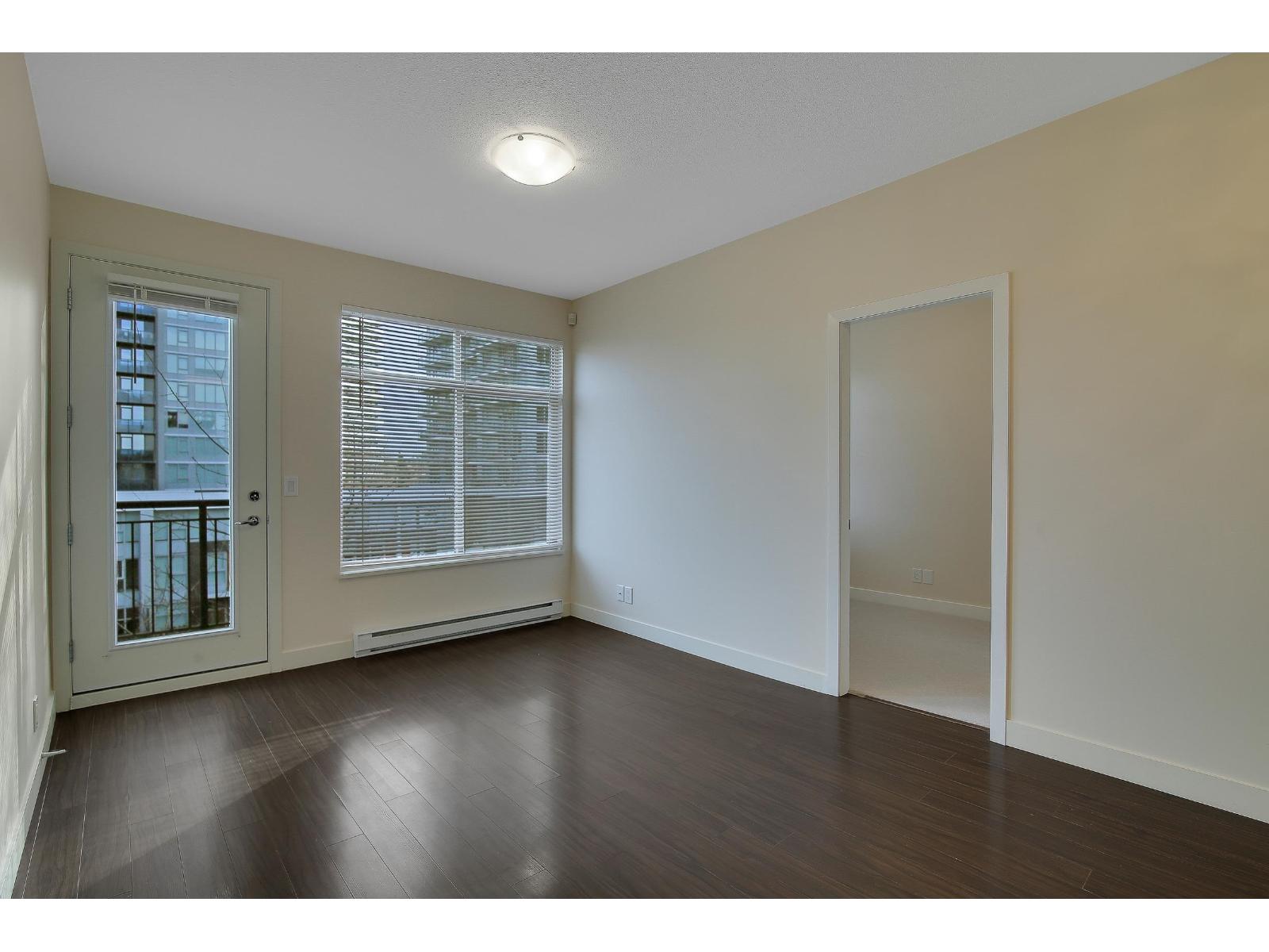 405 10499 University Drive, Surrey, British Columbia  V3T 0A4 - Photo 8 - R3095251