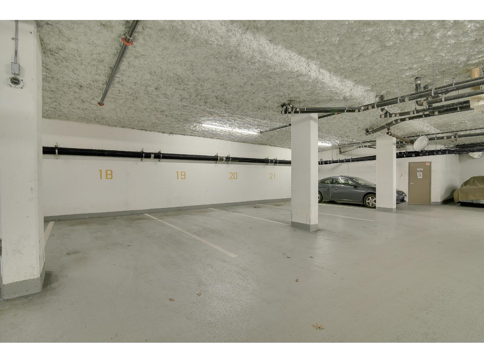 405 10499 University Drive, Surrey, British Columbia  V3T 0A4 - Photo 36 - R3095251