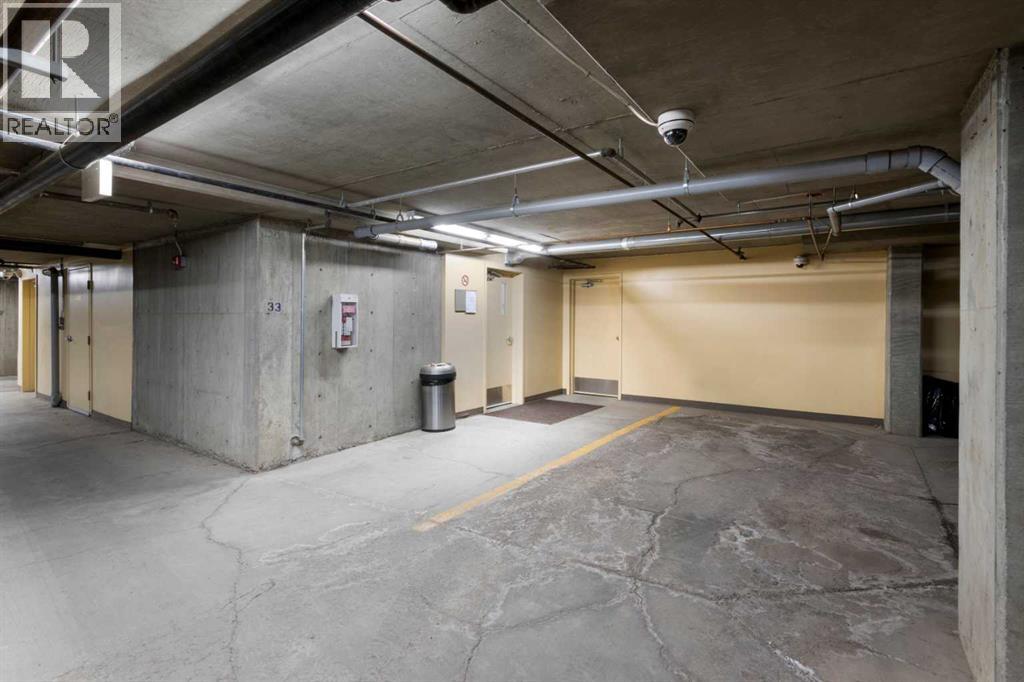 104, 16 Country Village Bay Ne, Calgary, Alberta  T3K 5Y9 - Photo 28 - A2289125