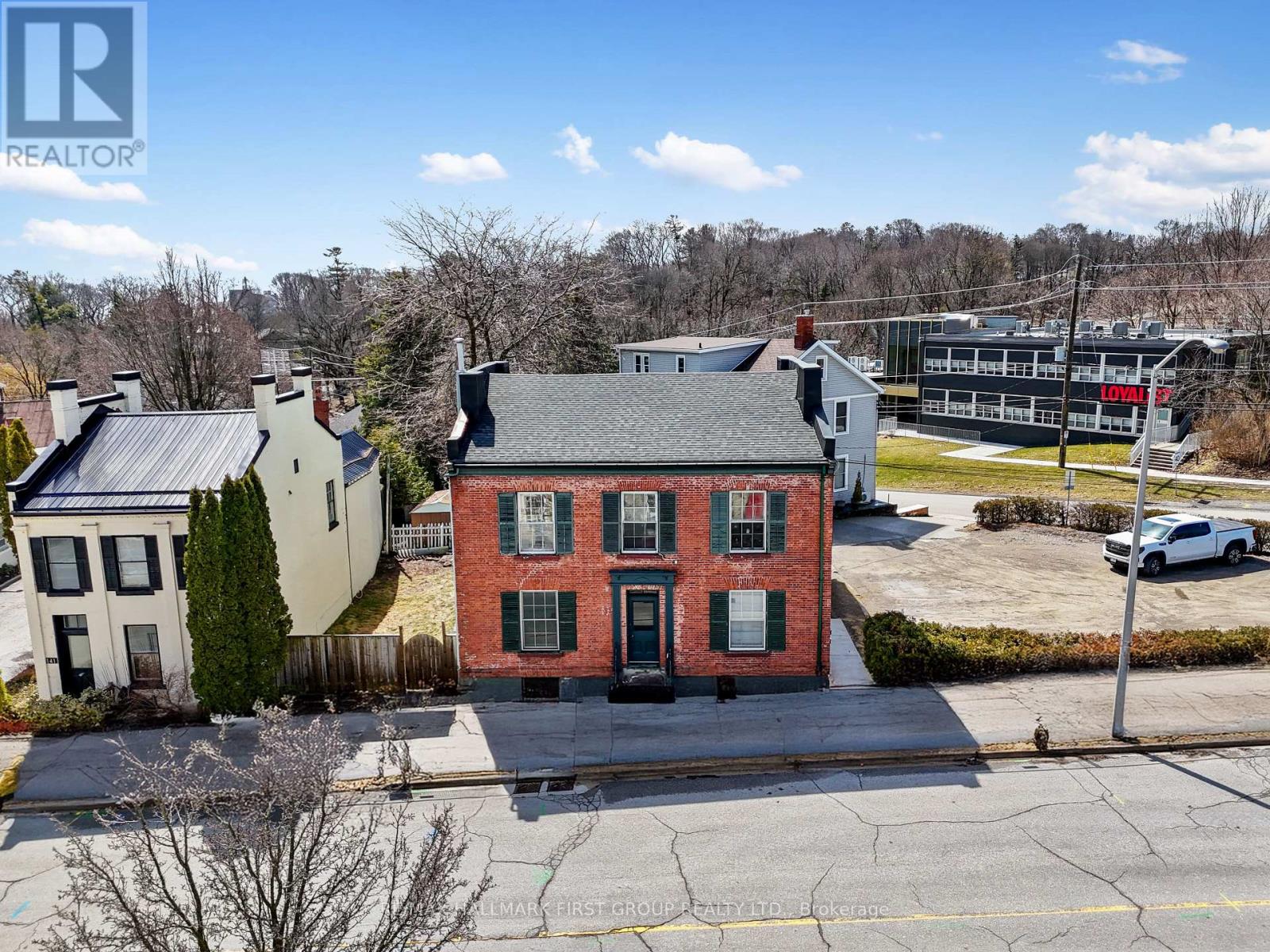 143 Walton Street, Port Hope, Ontario  L1A 1N4 - Photo 2 - X12841432