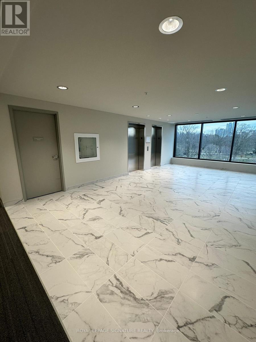 511 - 107 Roger Street, Waterloo, Ontario  N2J 1A4 - Photo 9 - X12841474