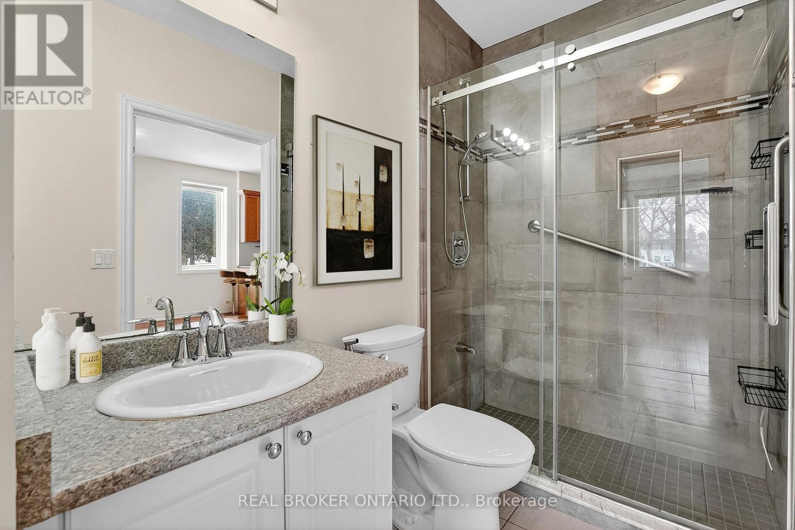 102 - 95 Wilson Street W, Hamilton, Ontario L8L 5C4 - Photo 10 - X12841498