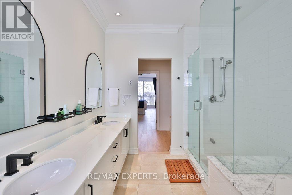 129 Powseland Crescent, Vaughan, Ontario  L4L 0C5 - Photo 37 - N12841378