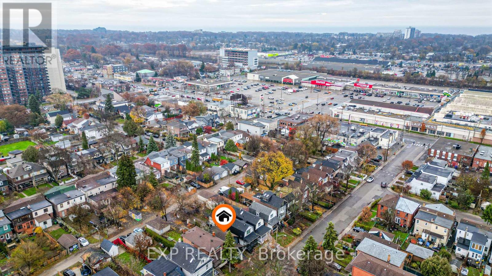 47 Eldon Avenue, Toronto, Ontario  M4C 5G2 - Photo 6 - E12840552