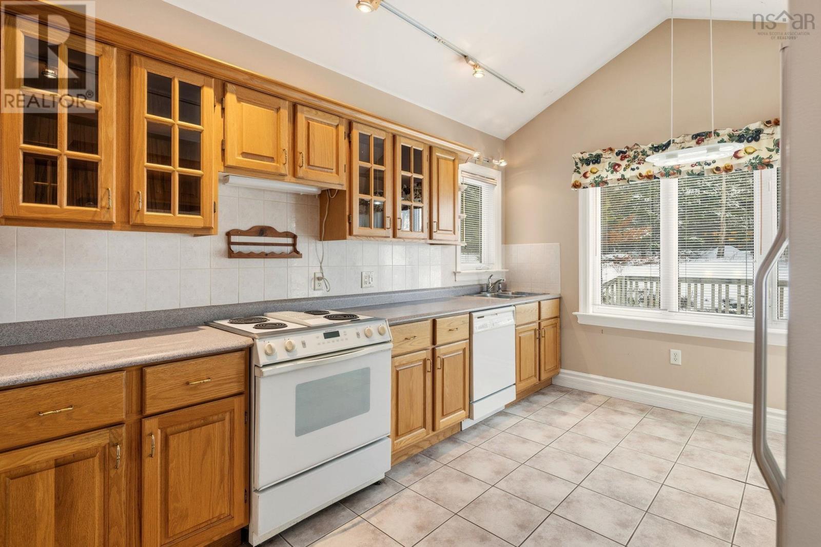 1 Lanshaw Close, Halifax, Nova Scotia  B3S 1E7 - Photo 10 - 202602841