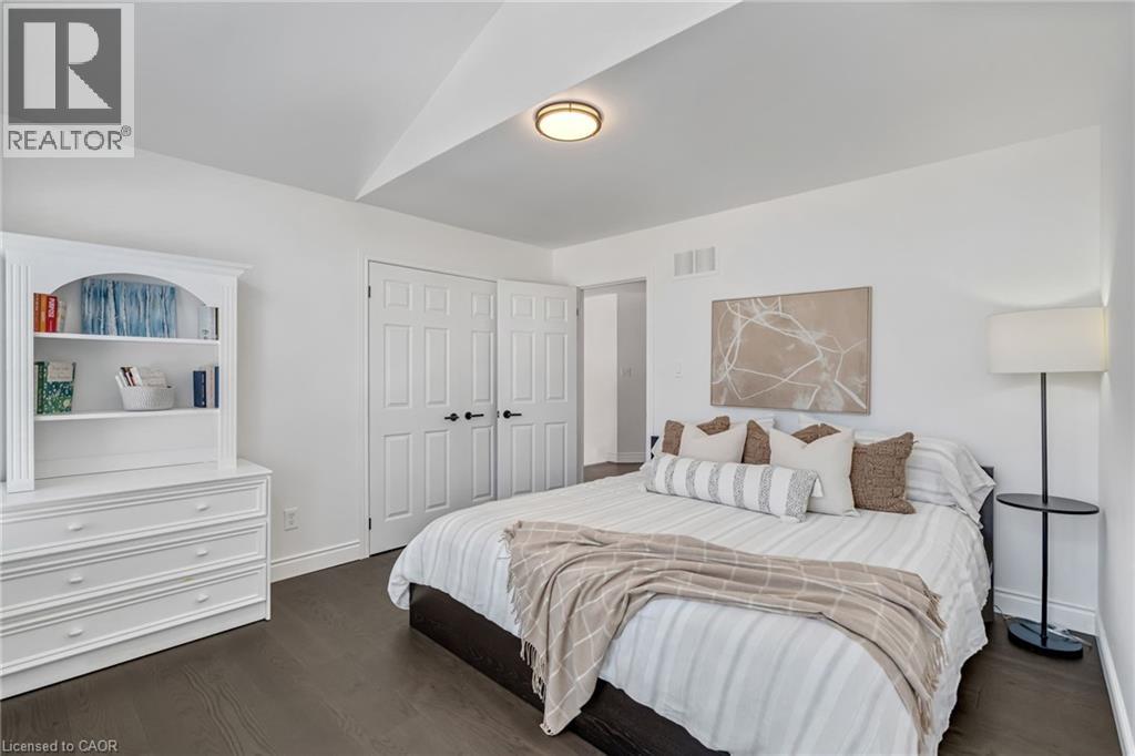 1379 Liverpool Street, Oakville, Ontario  L6M 4P1 - Photo 26 - 40808223