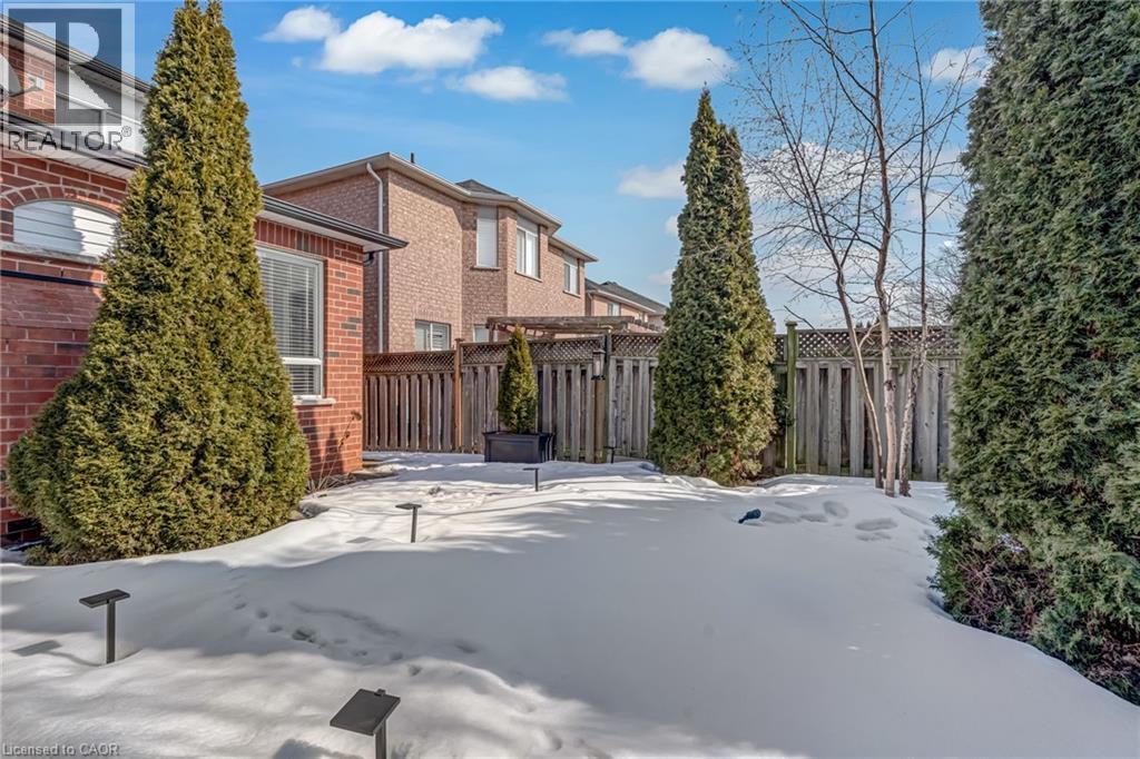1379 Liverpool Street, Oakville, Ontario  L6M 4P1 - Photo 47 - 40808223