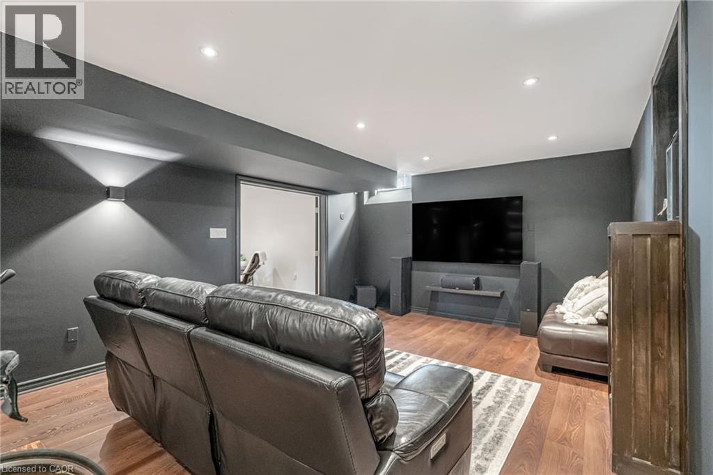 1379 Liverpool Street, Oakville, Ontario  L6M 4P1 - Photo 43 - 40808223