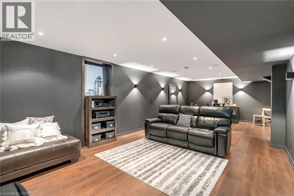 1379 Liverpool Street, Oakville, Ontario  L6M 4P1 - Photo 42 - 40808223