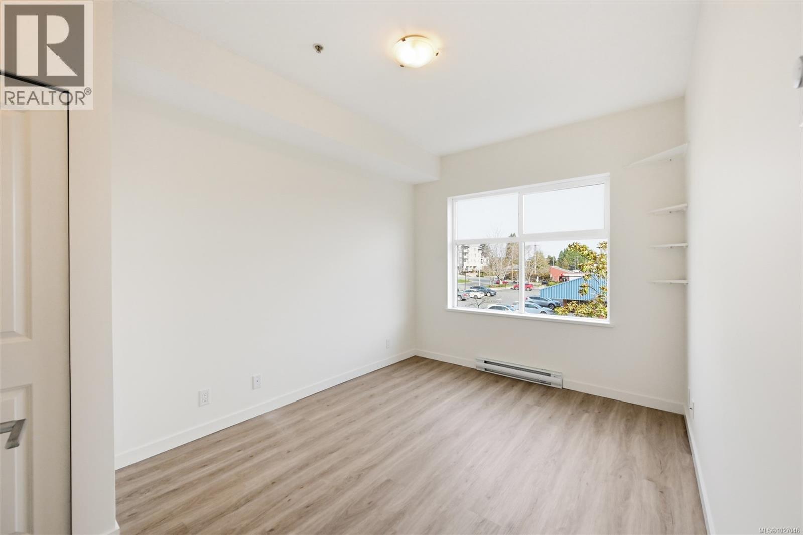 309 1550 Church Ave, Saanich, British Columbia  V8P 2H1 - Photo 17 - 1027046