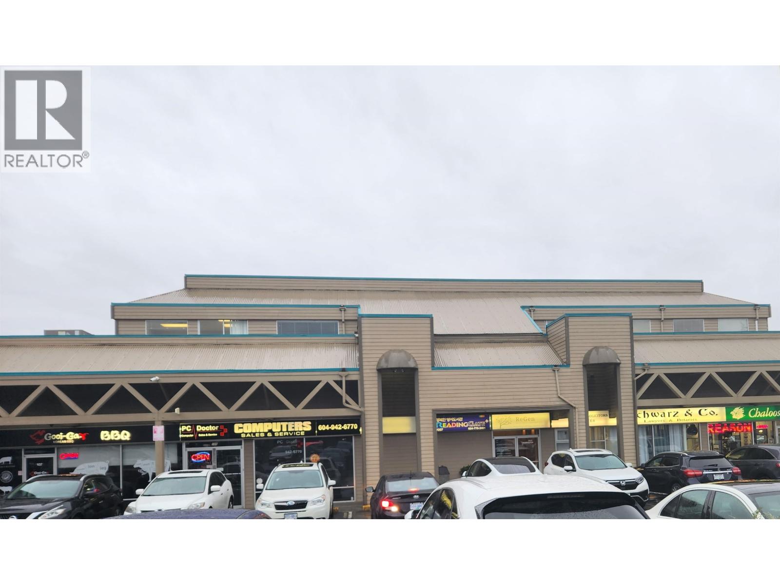 210 2922 Glen Drive, Coquitlam, British Columbia  N0N 0N0 - Photo 1 - C8076619