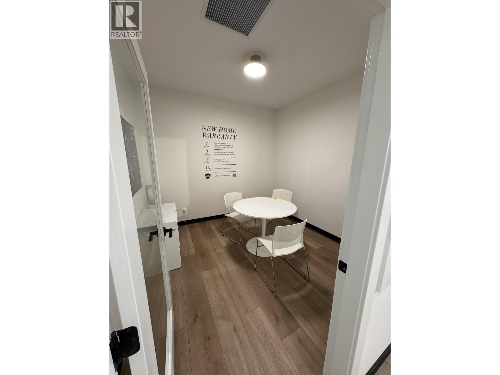 3, 4, 5 555 Clarke Road, Coquitlam, British Columbia  V3J 3X4 - Photo 6 - C8076672