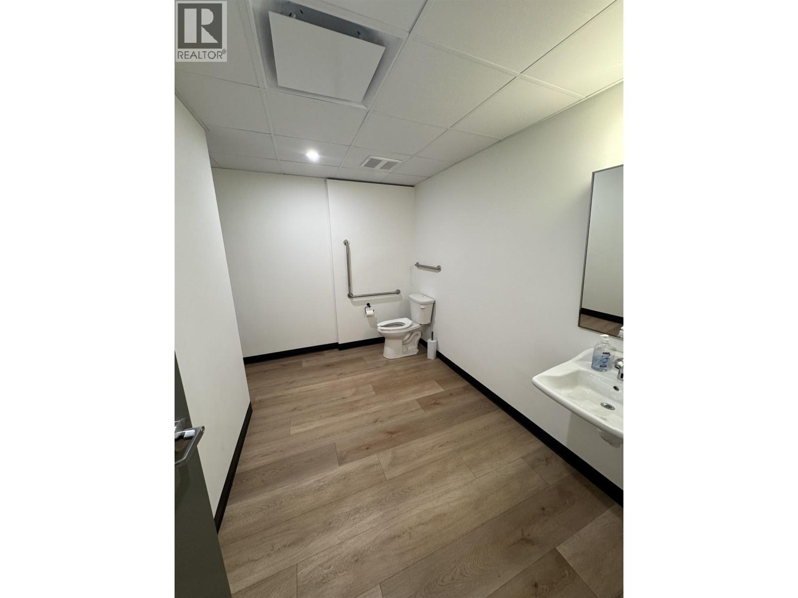 3, 4, 5 555 Clarke Road, Coquitlam, British Columbia  V3J 3X4 - Photo 9 - C8076672