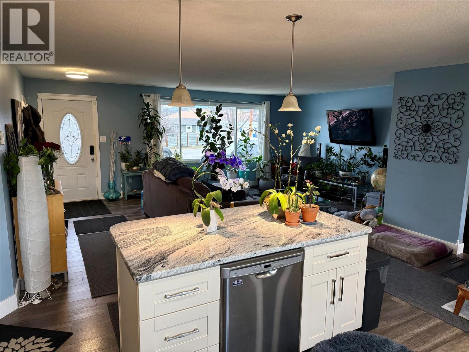 1340 Morgan Road, Kelowna, British Columbia  V1X 1V8 - Photo 2 - 10377605