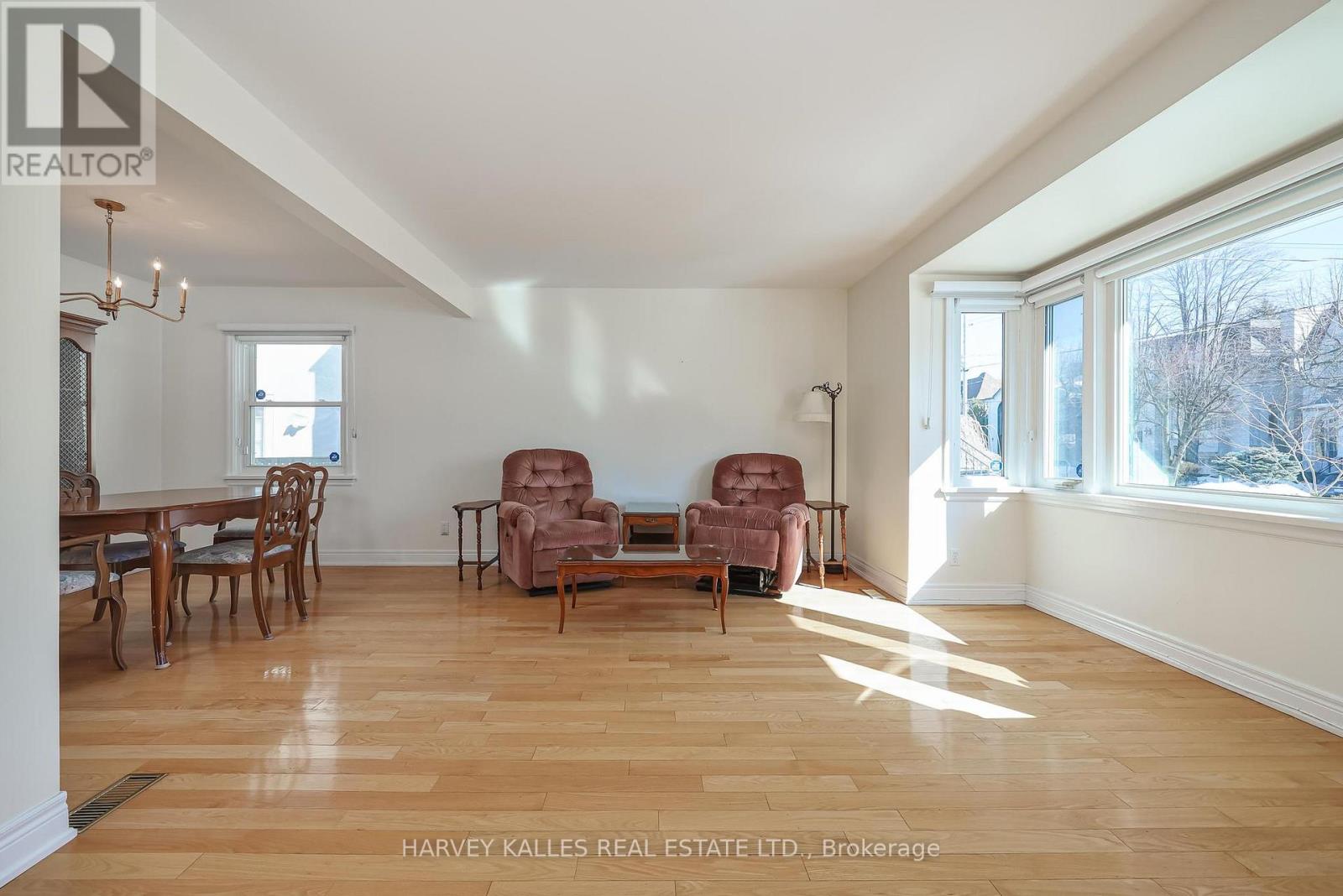 380 Brooke Avenue, Toronto, Ontario  M5M 2L6 - Photo 10 - C12840142