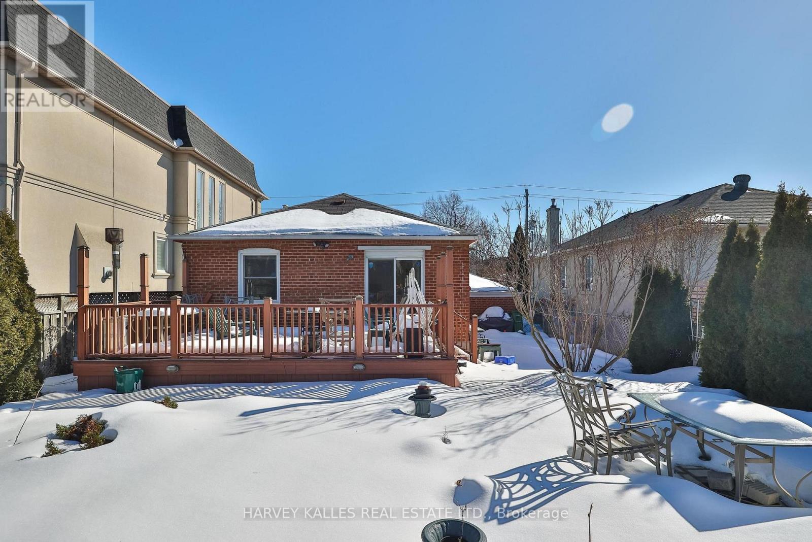 380 Brooke Avenue, Toronto, Ontario  M5M 2L6 - Photo 14 - C12840142