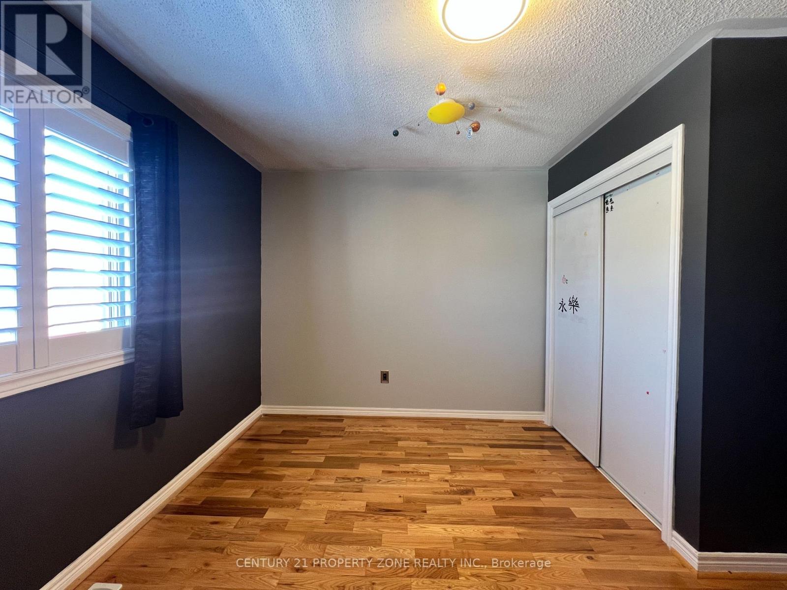 30 Gold Park Place, Brampton, Ontario  L7A 2E2 - Photo 11 - W12841392